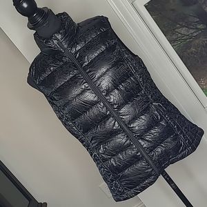 Women's Black Puffer Vest